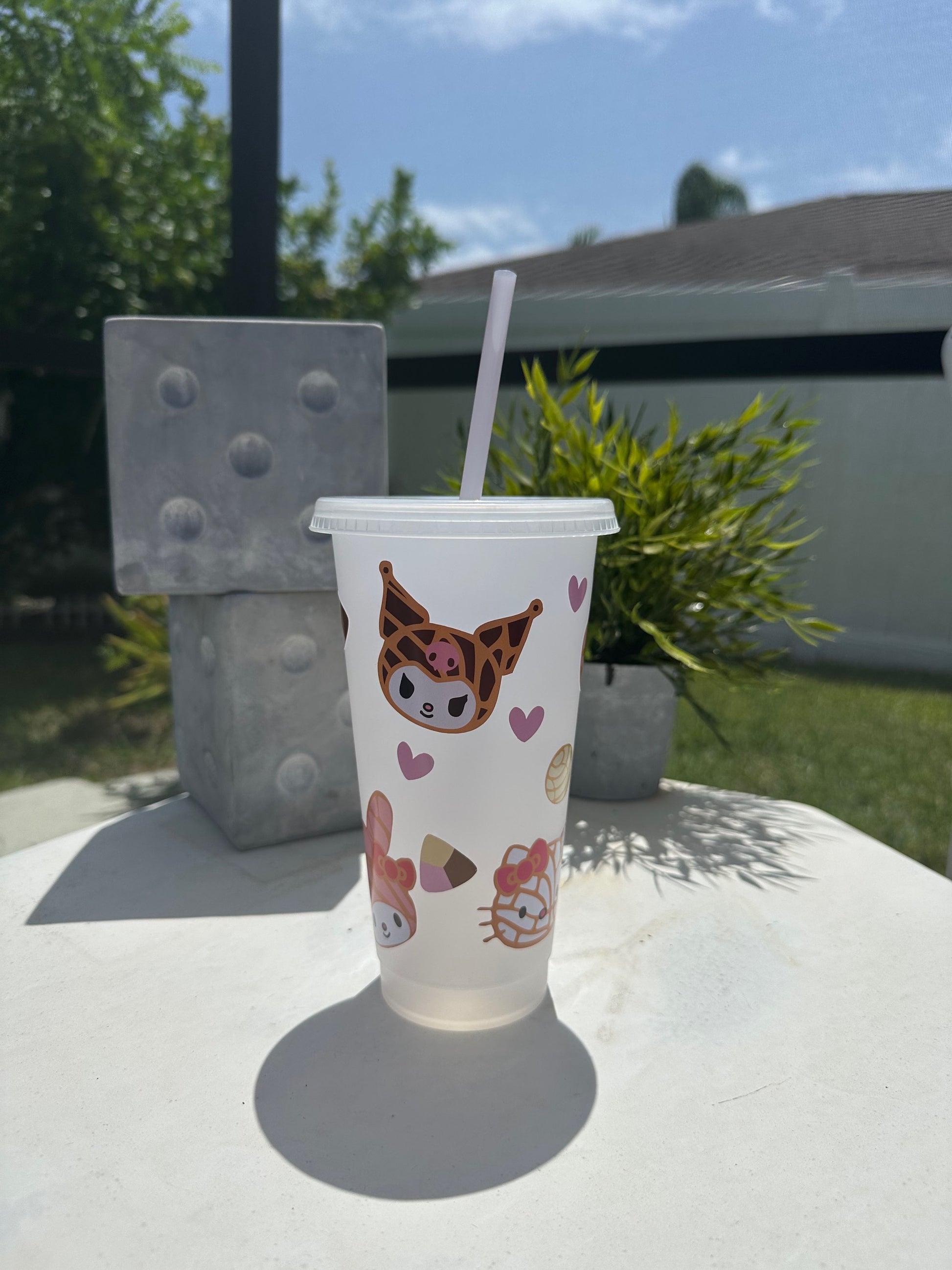 Color Changing Kawaii Concha Cup image 0