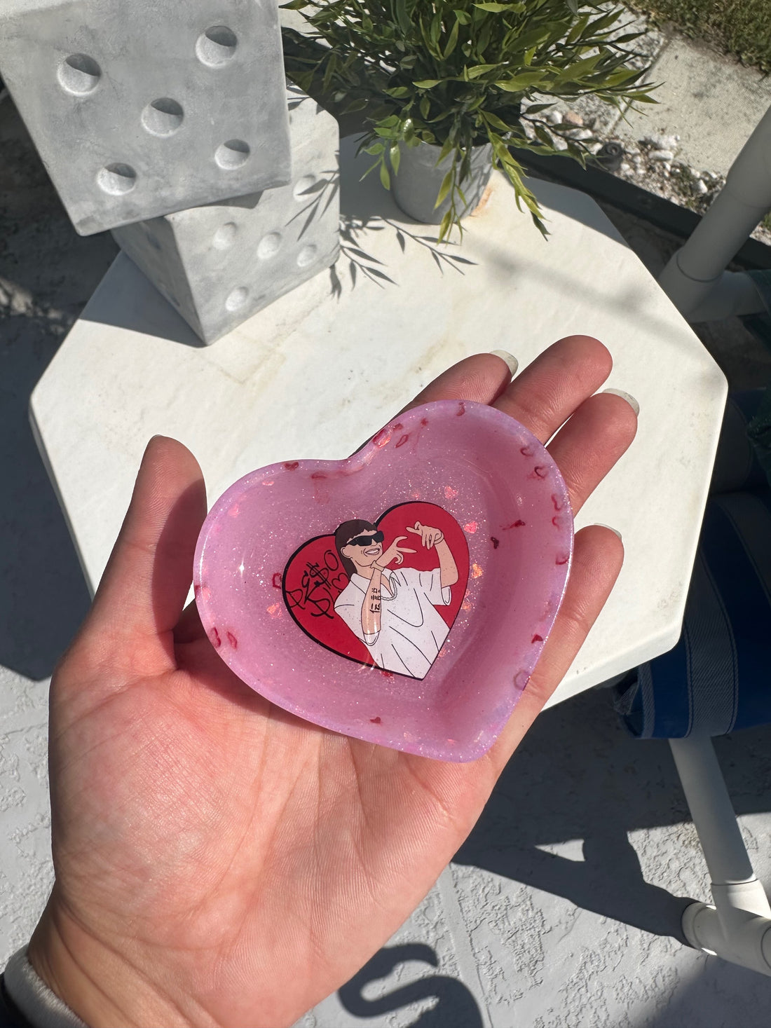 Peso Pluma Mini Heart Ashtray image 0