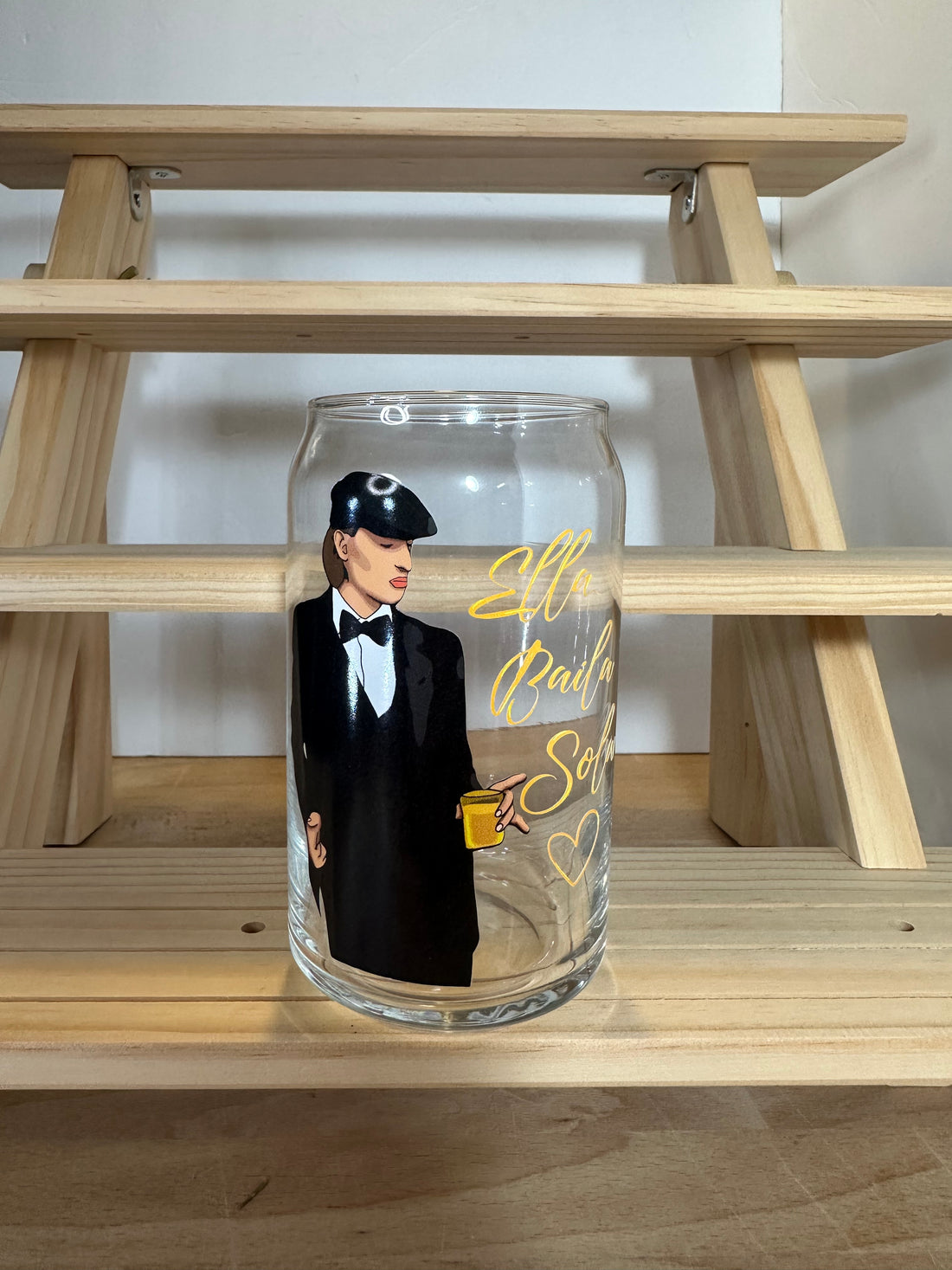 Peso Pluma Ella Baila Sola Glass Cup image 0